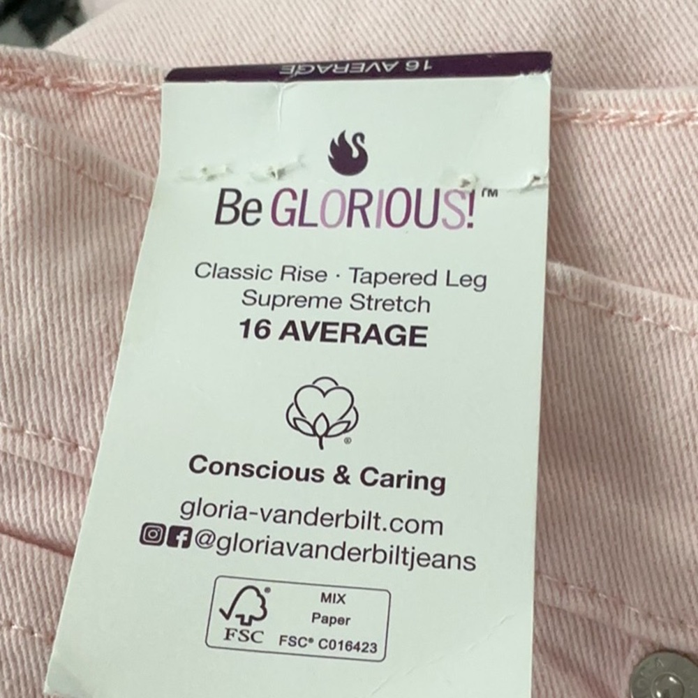 Gloria Vanderbilt Amanda Classic Rise Jeans - Picture 5 of 9